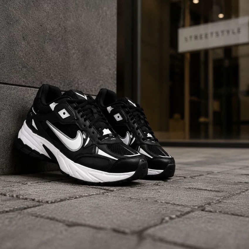 کتونی مردانه NIKE مدل Air Monarch